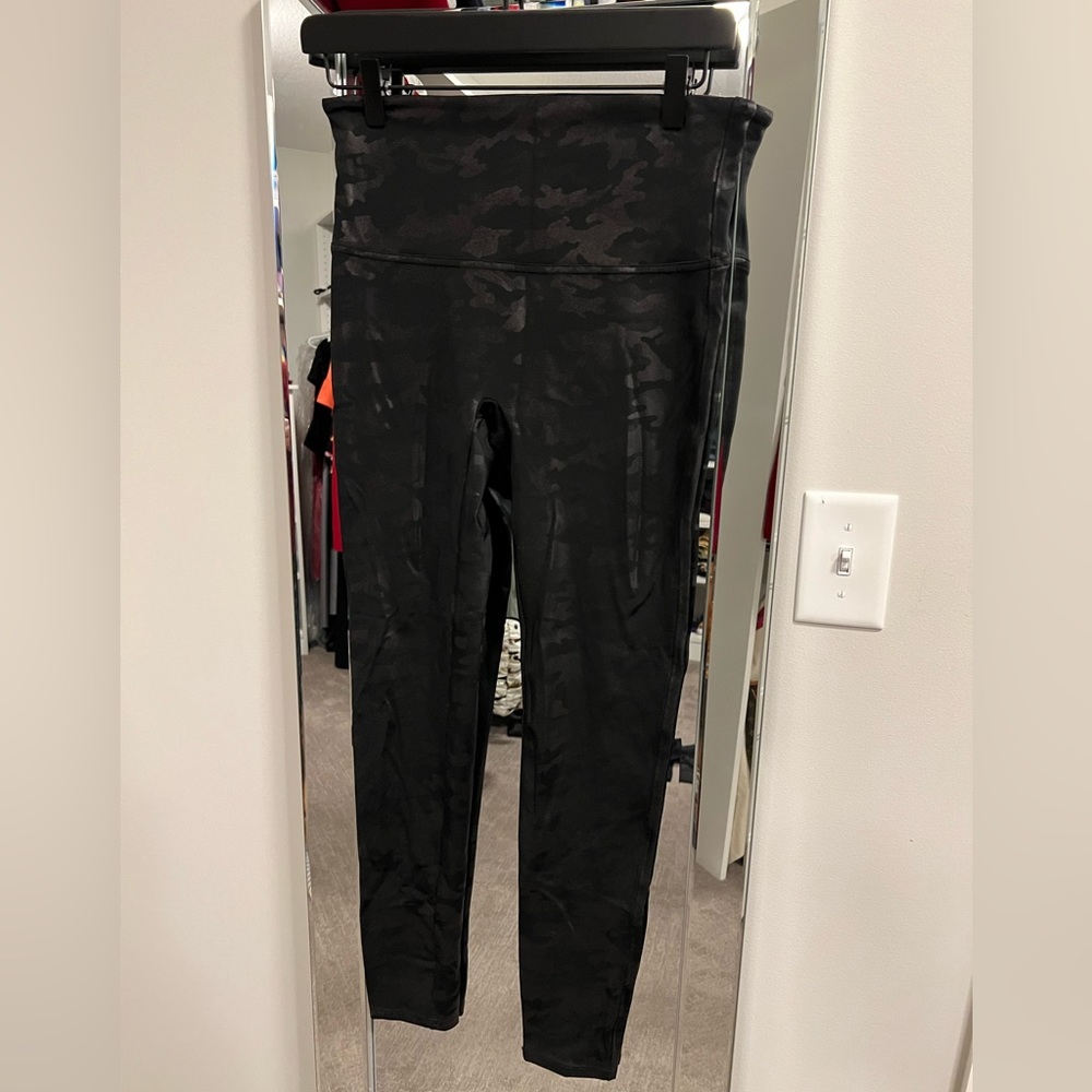 Spanx Shiny Camo Leggings
